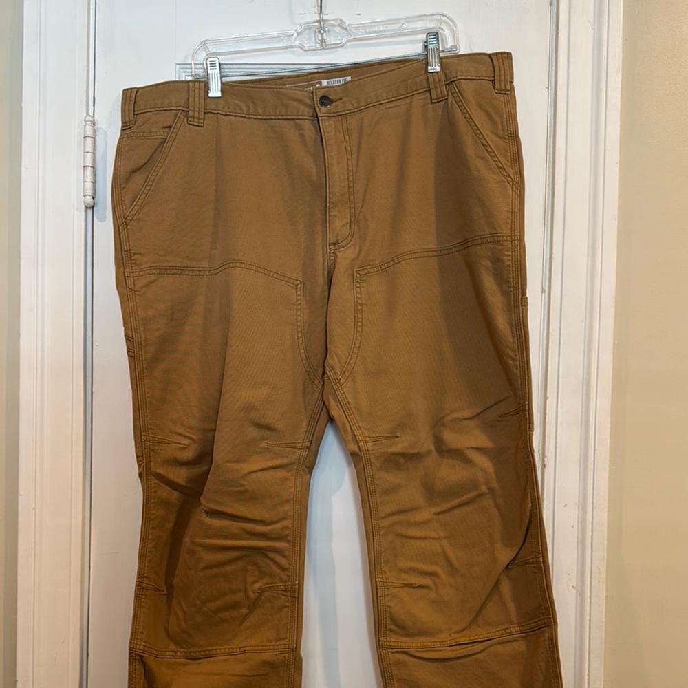 Carhartt Brown Cargo Pants with Sturdy Cotton Blend